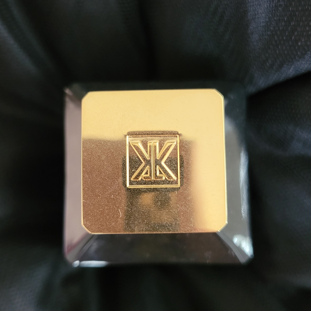 Maison Francis Kurkdjian Oud Satin Mood Eau de Parfum - Picture 3 of 6